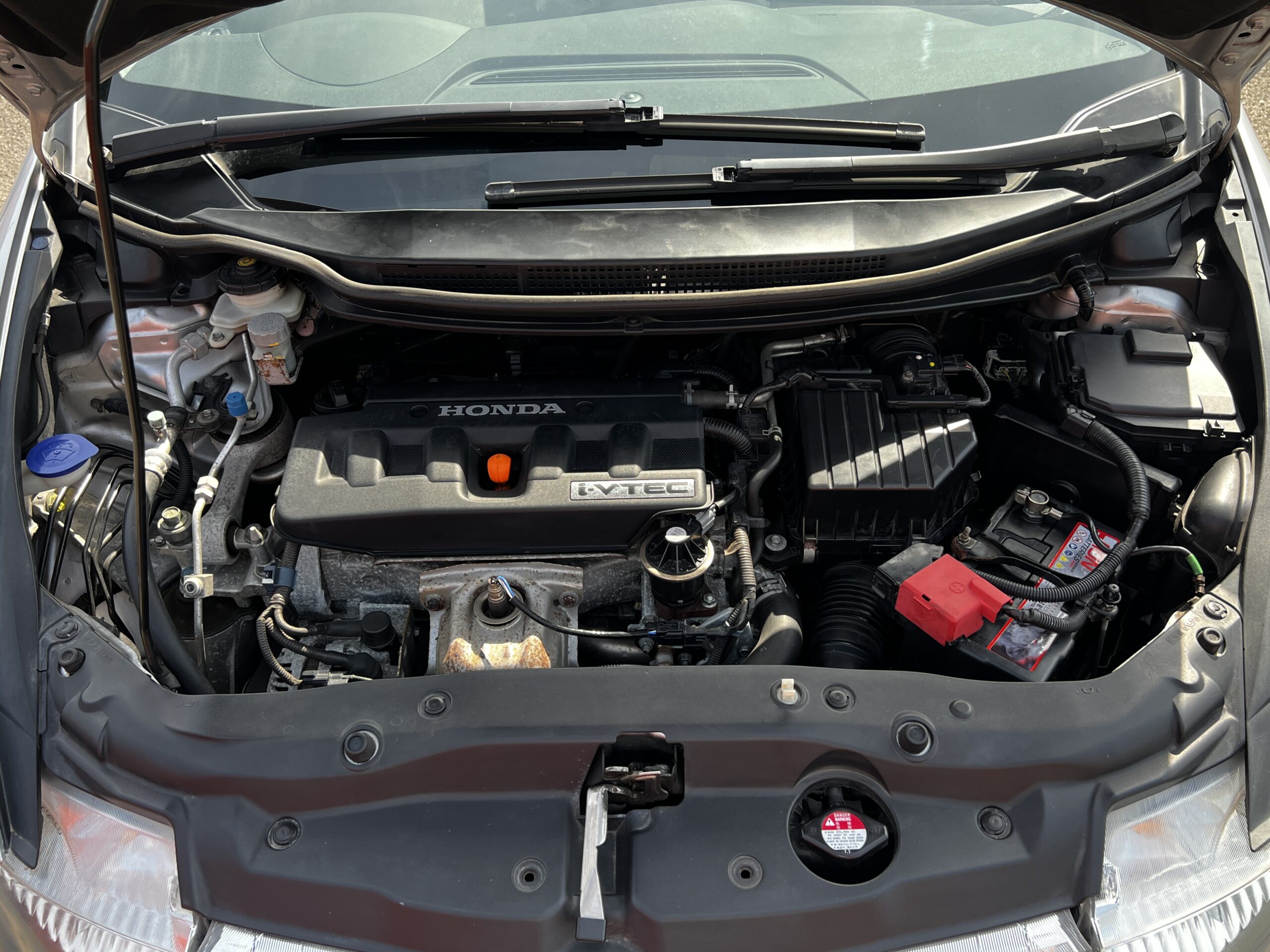 
								2006 Honda Civic EX i-VTEC full									